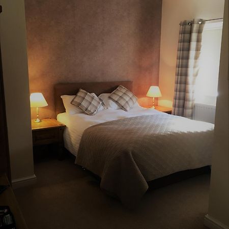Hotel The Kings Head Louth  Esterno foto