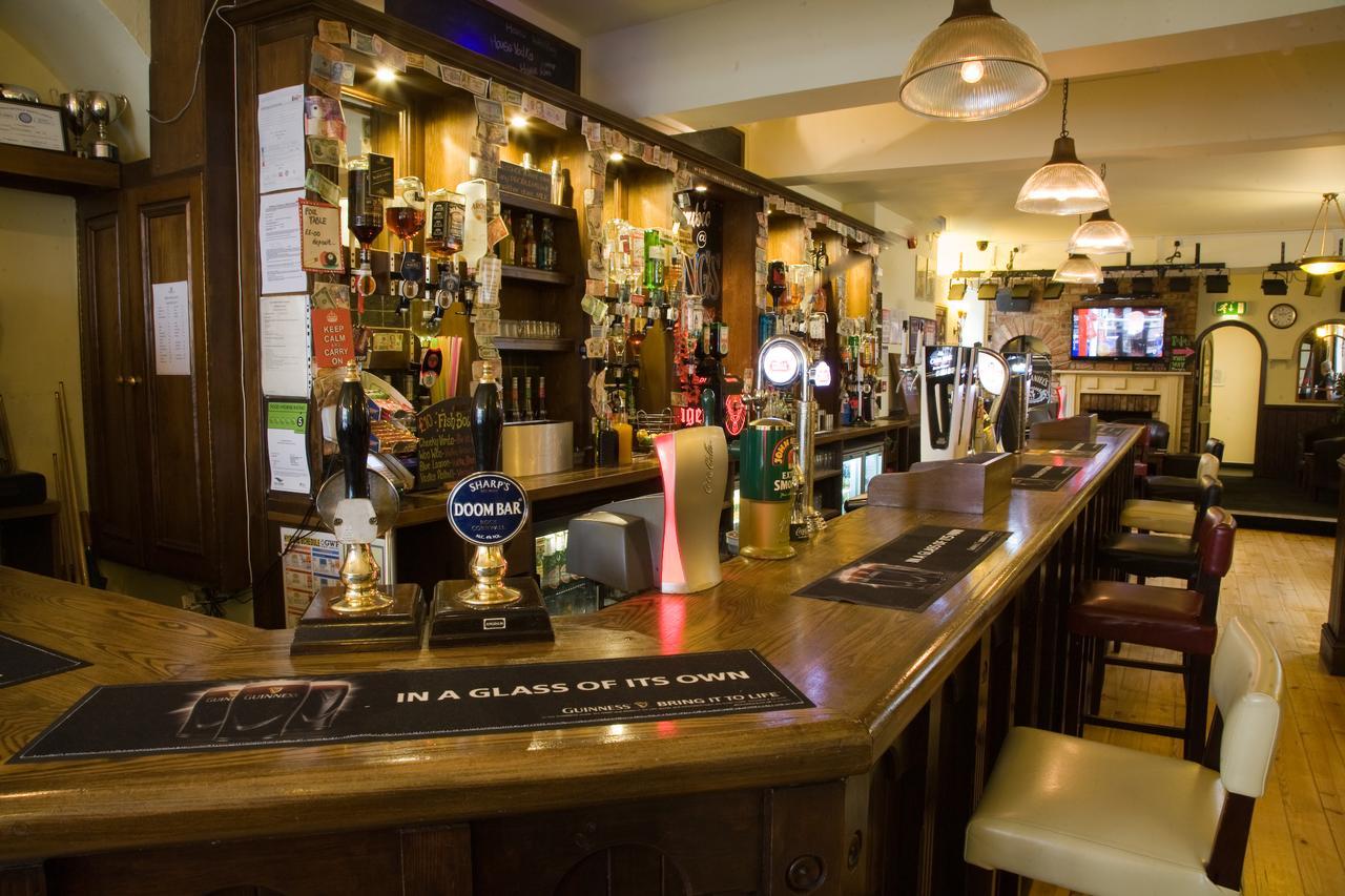 Hotel The Kings Head Louth  Esterno foto